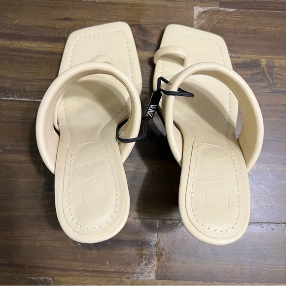 Zara Asymmetrical Toe Strap Heels - Picture 7 of 11